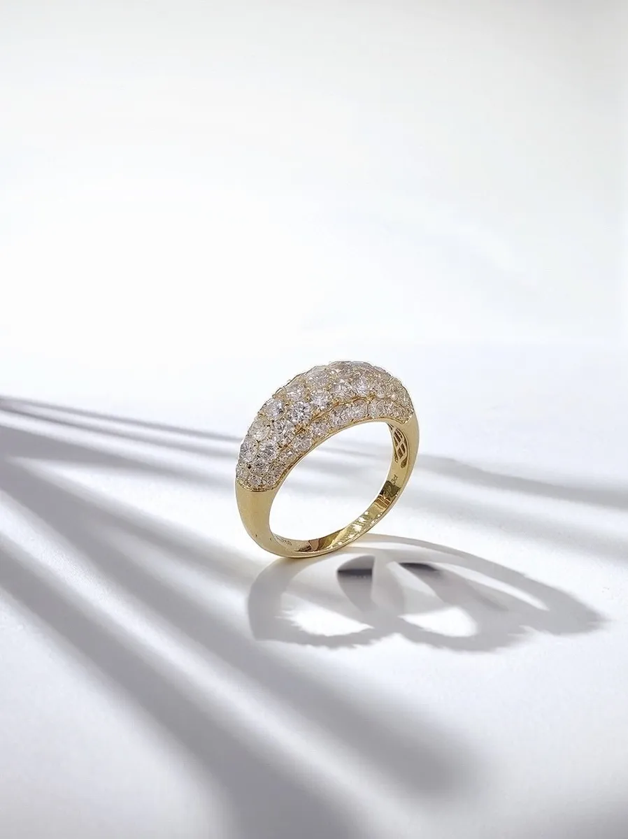 Round Diamond Pavé Knife-Edge Ring view 1