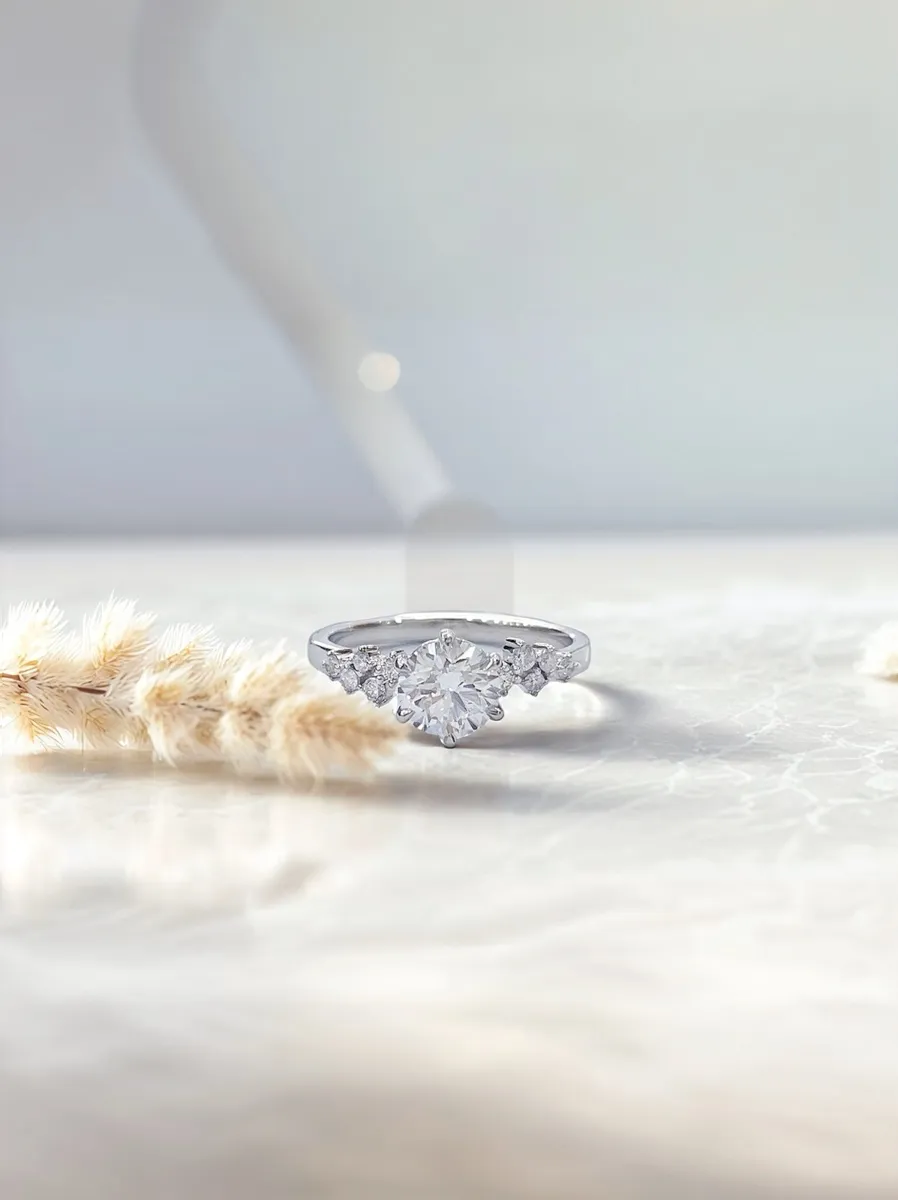 Round "Berlin Love Letter" Ring view 1